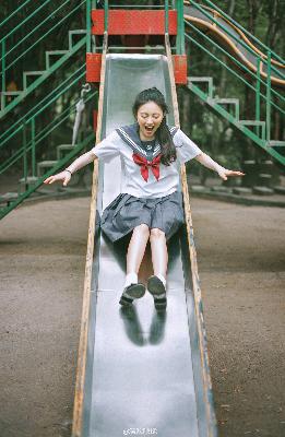 夫妇联欢会回不去的夜晚动漫免费观看